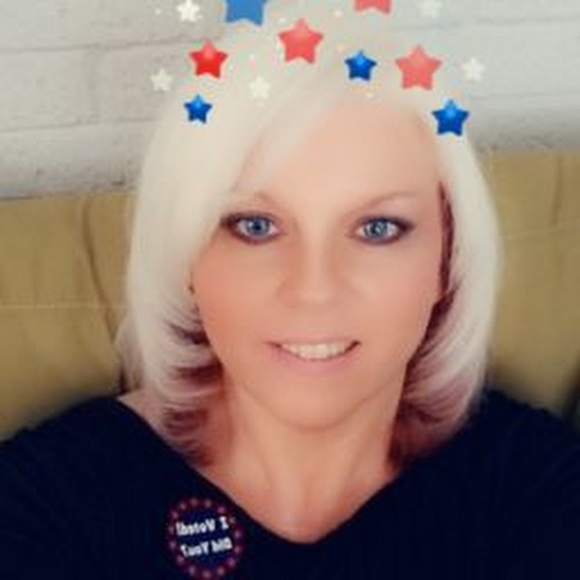 Meet your Posher, Tammy - Picture 1 of 1